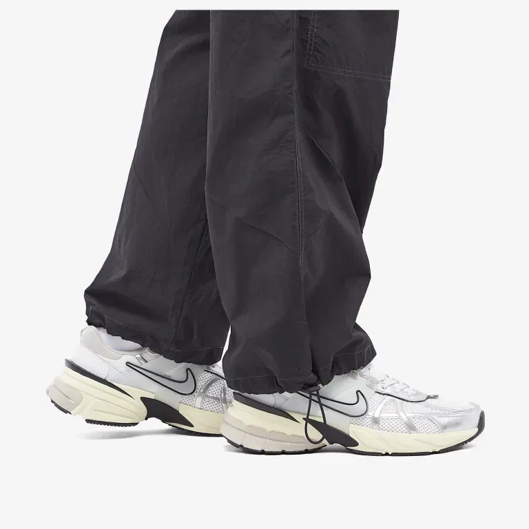 Nike V2K Run Metallic Silver FD0736-100