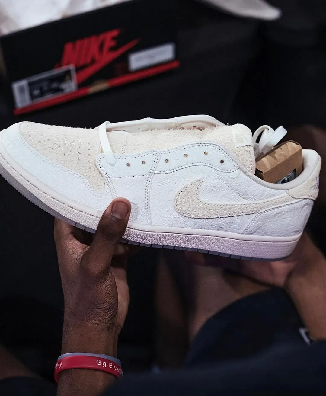 chris paul air jordan 1