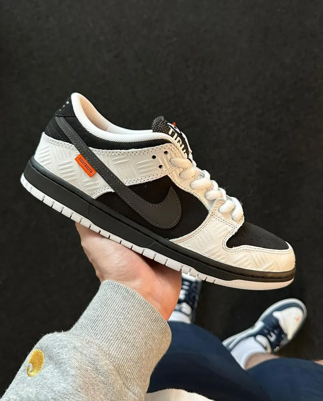 tightbooth nike sb