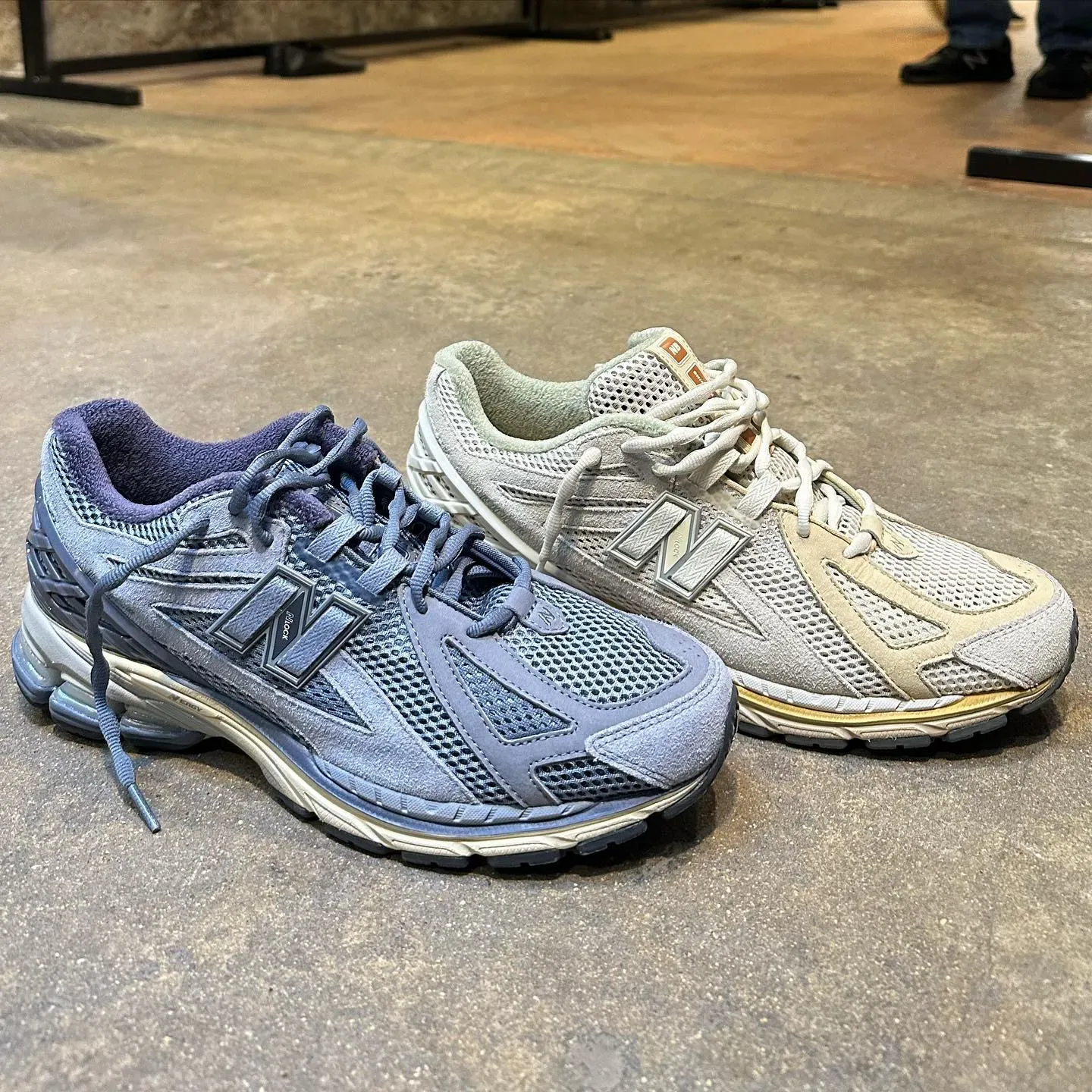 AURALEE New Balance 1906R lavender AURALEE New Balance 1906R white cream