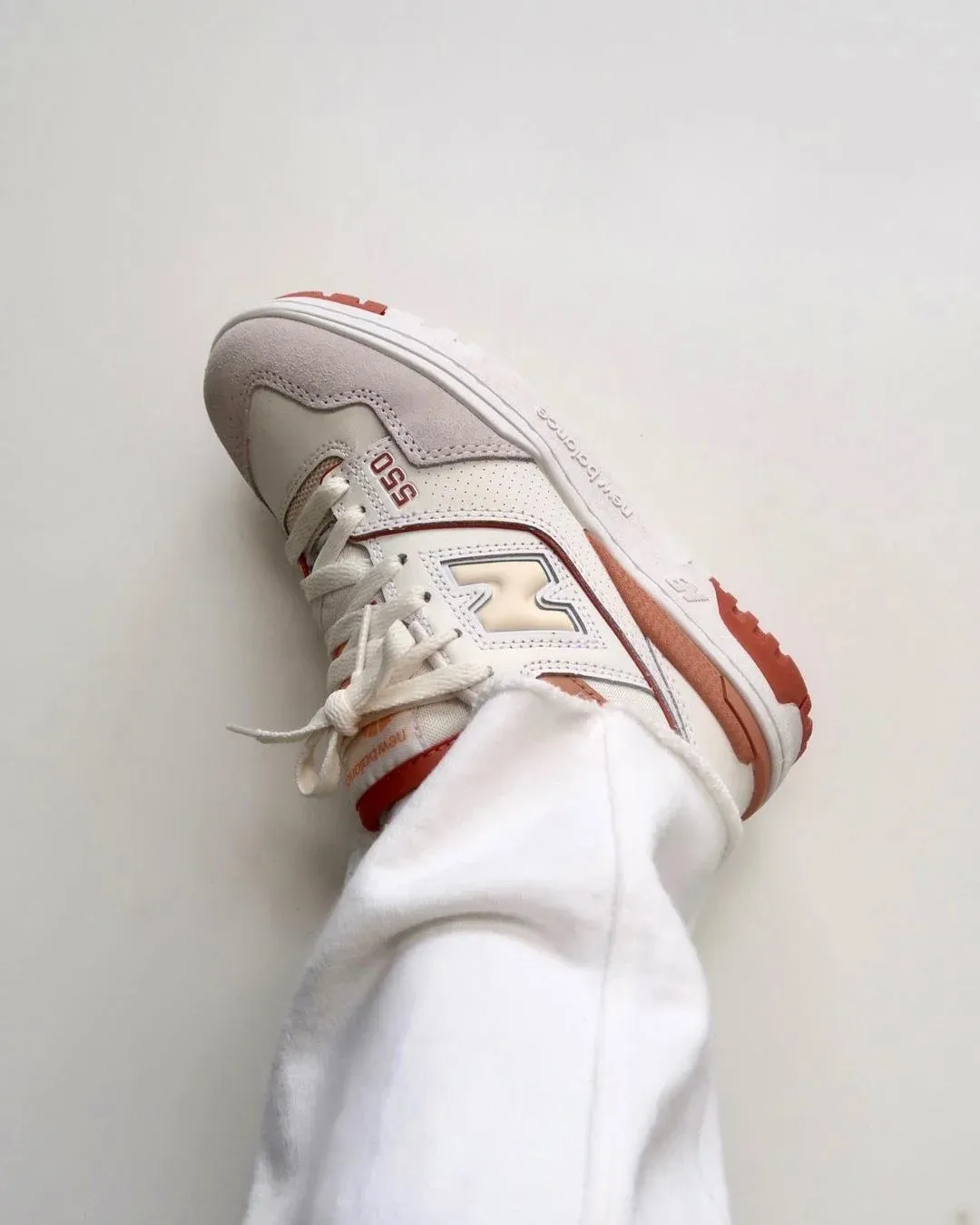 new balance 550 wmns white au lait