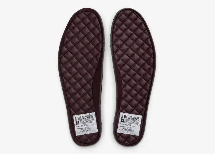 ama maniere jordan 4