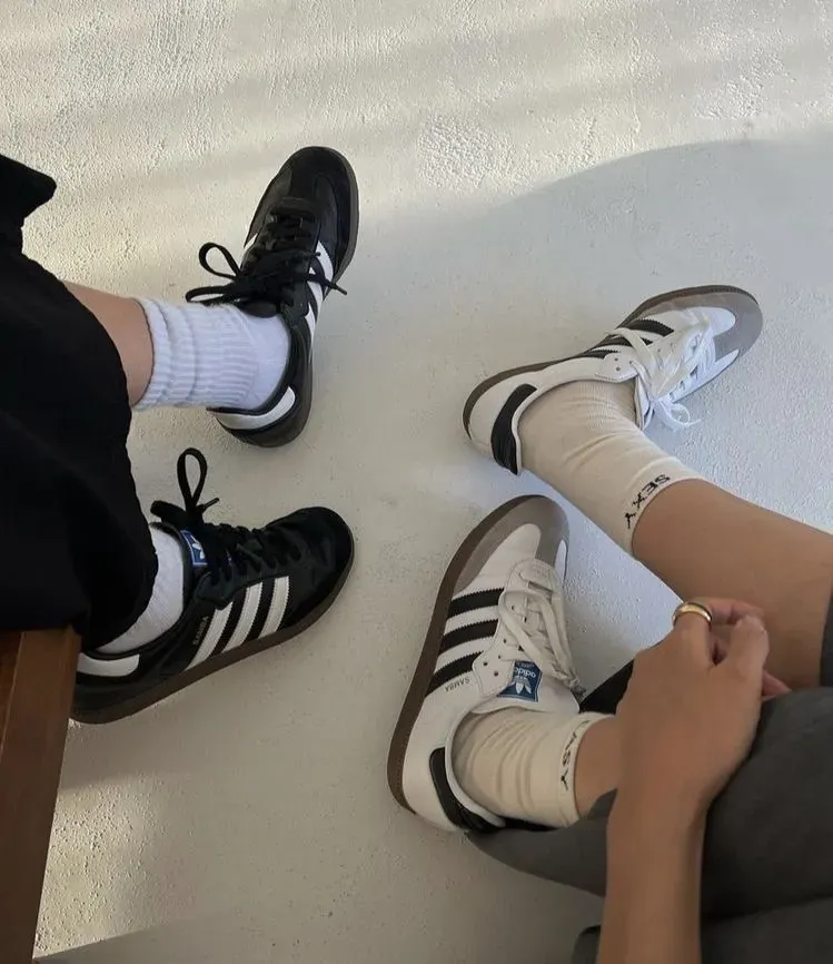 adidas samba og cloud white B75806 adidas samba og core black B75807