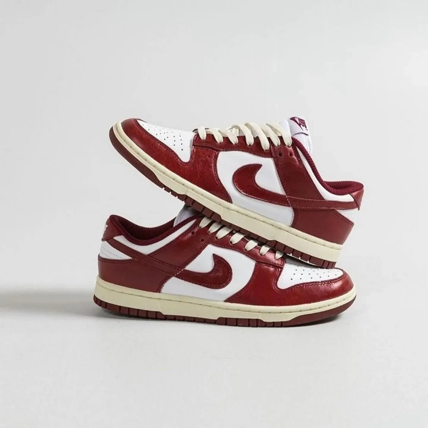 nike dunk low team red