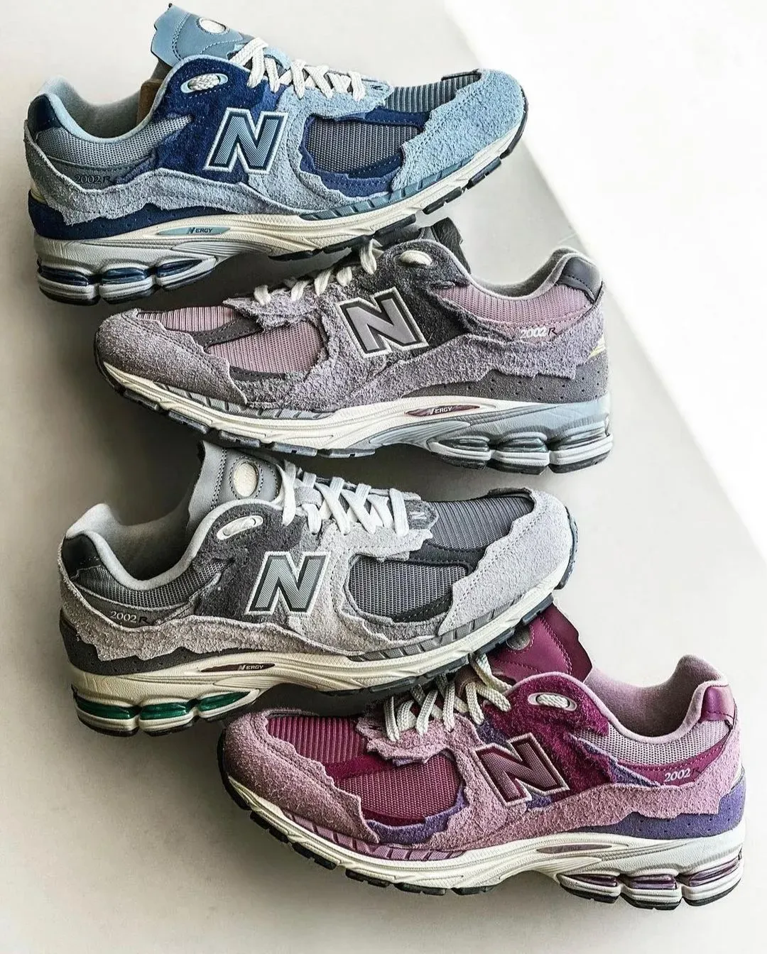 new balance 2002r protection pack