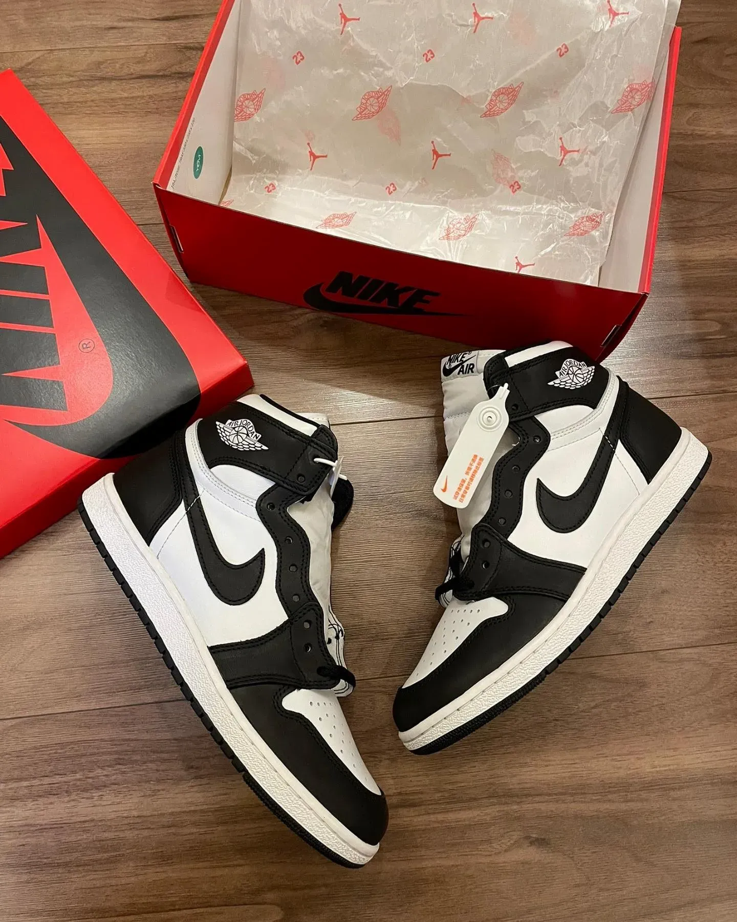 air jordan 1 retro high '85 black white BQ4422-001