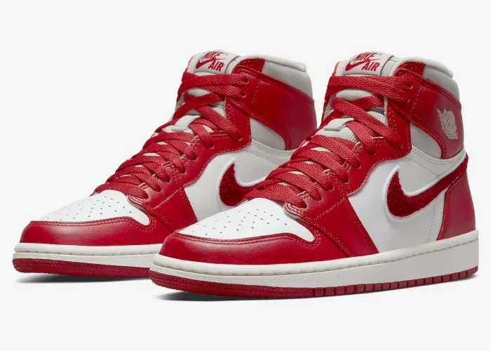 air-jordan-1-retro-high-og-wmns-newstalgia-dj4891-061 01.webp