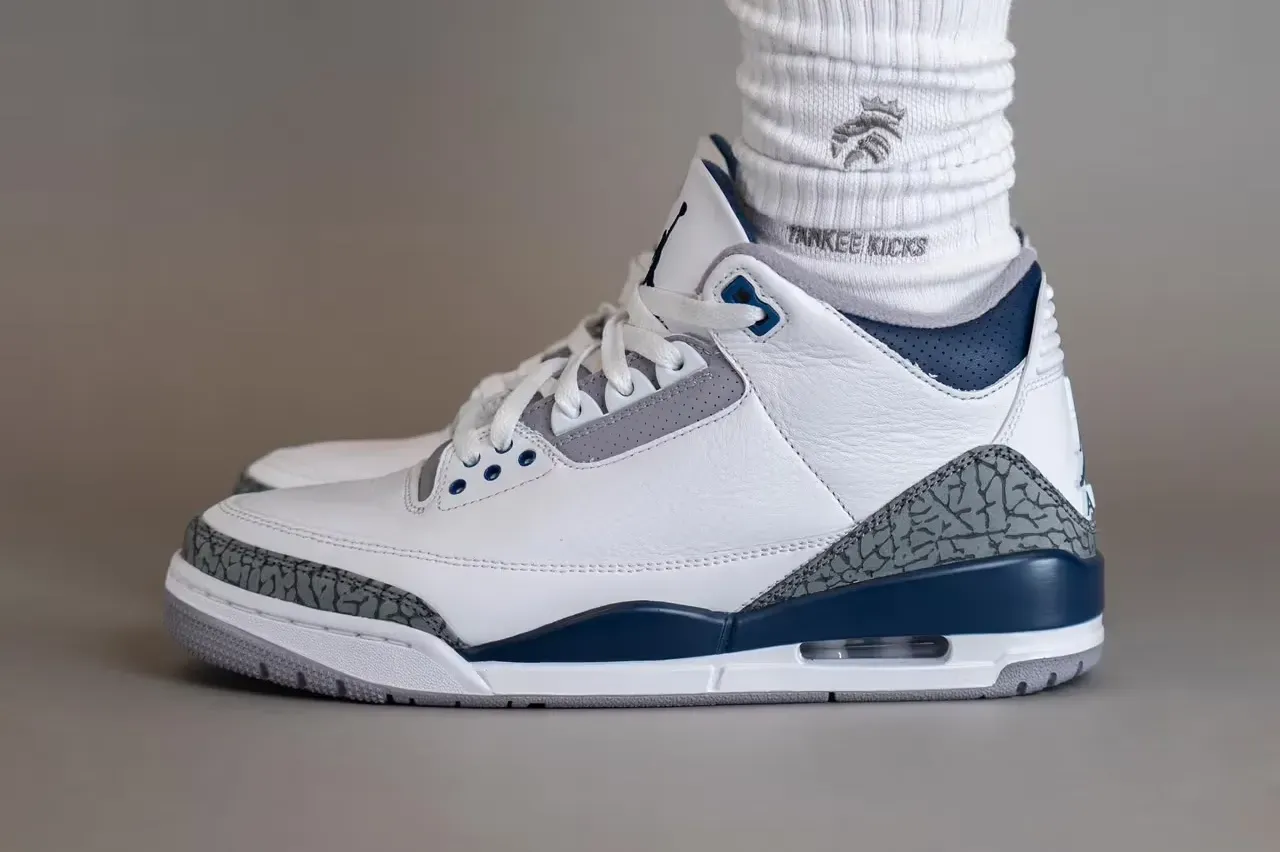 air jordan 3 retro midnight navy CT8532-140
