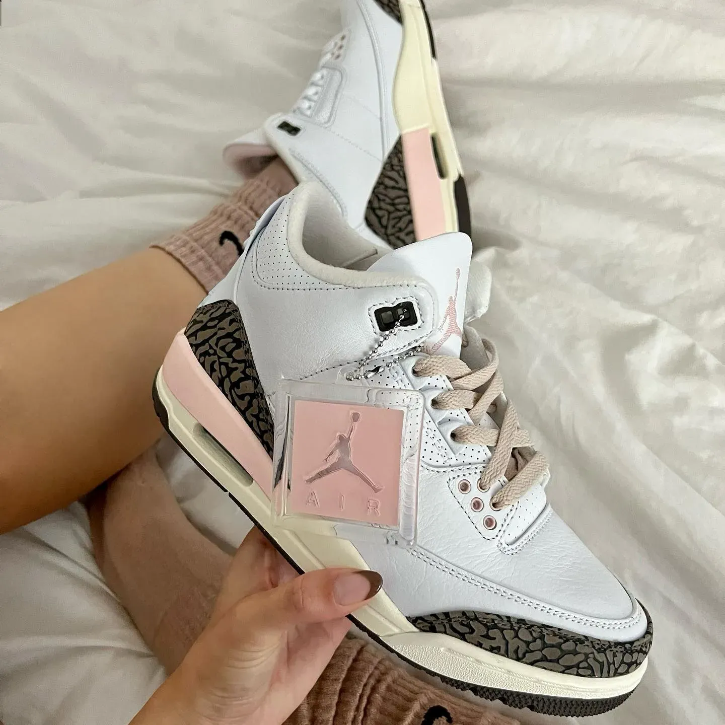 air jordan 3 wmns dark mocha CK9246-102