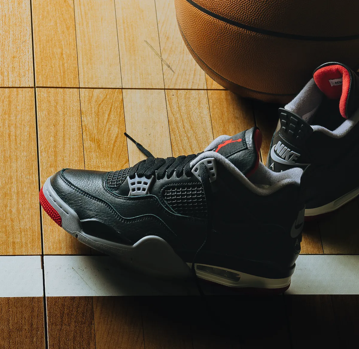 air_jordan_4_retro_bred_reimagined_FV_5029_006_6321200f1a