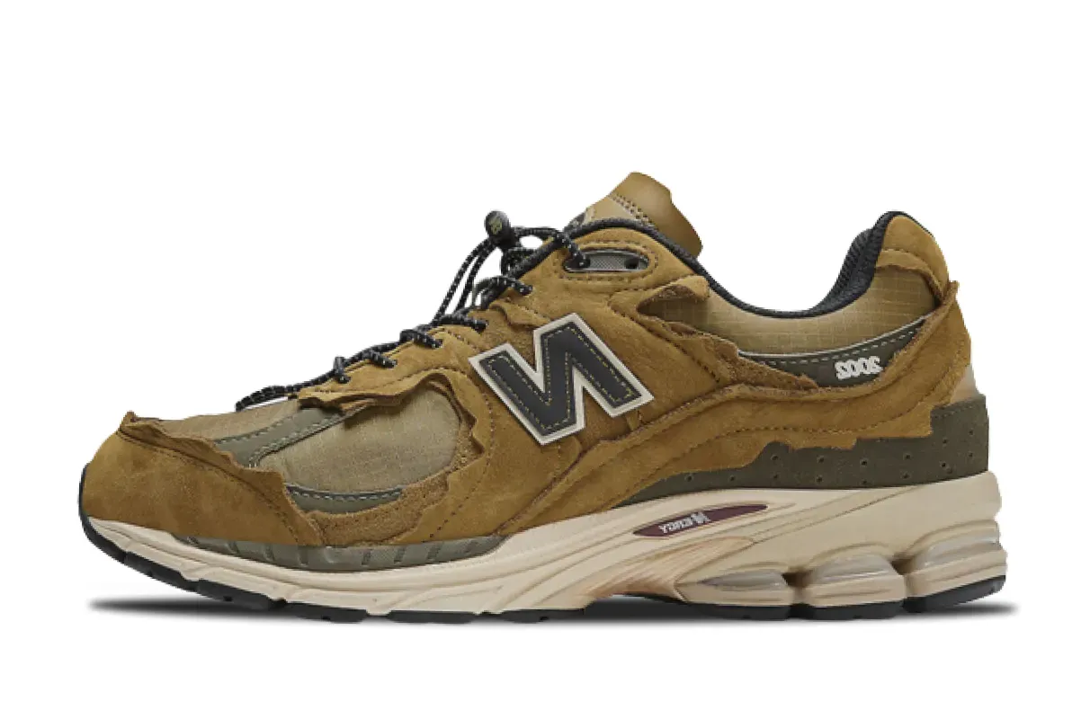 new balance protection high desert M2002RDP