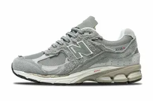 New Balance 2002R Protection Pack Grey M2002RDM