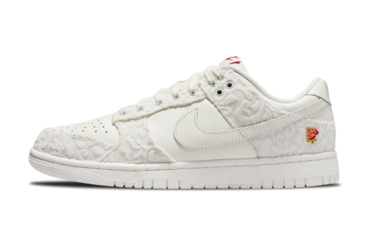 nike dunk low wmns get her flowers FZ3775-133