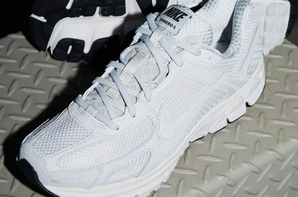 nike zoom vomero 5 vast grey