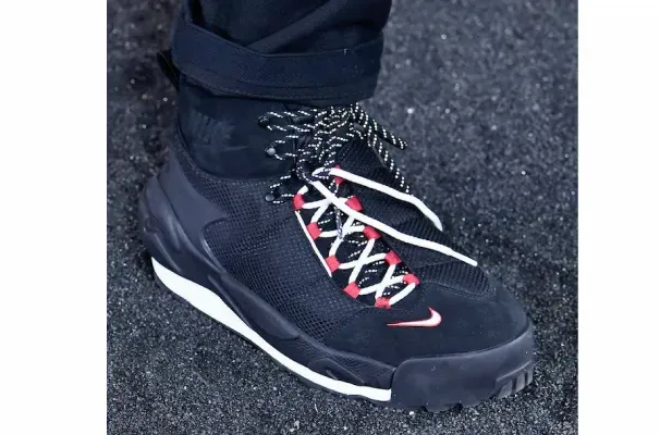 Sacai x Nike Air Footscape Black