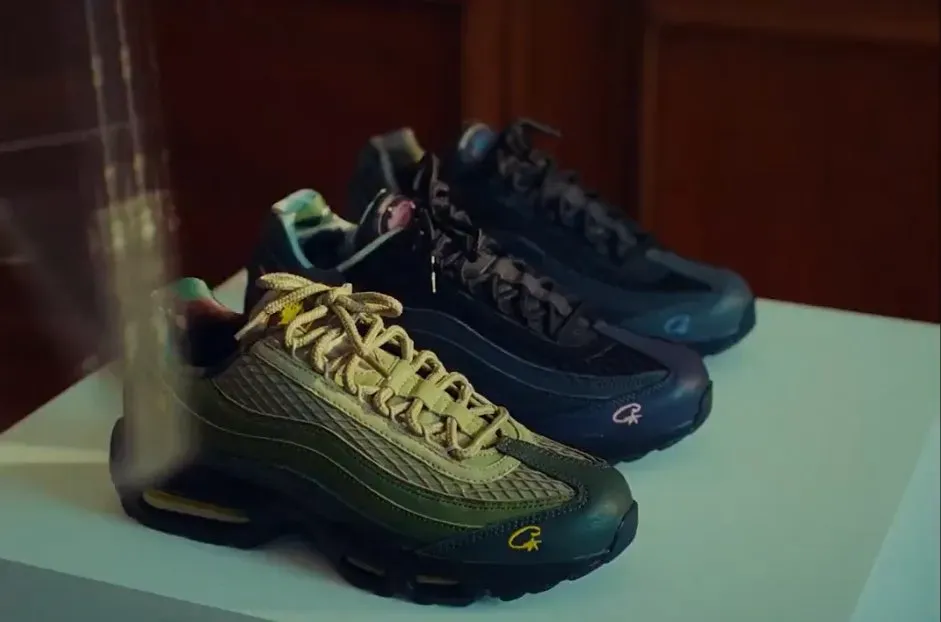 corteiz nike air max 95 pink beam