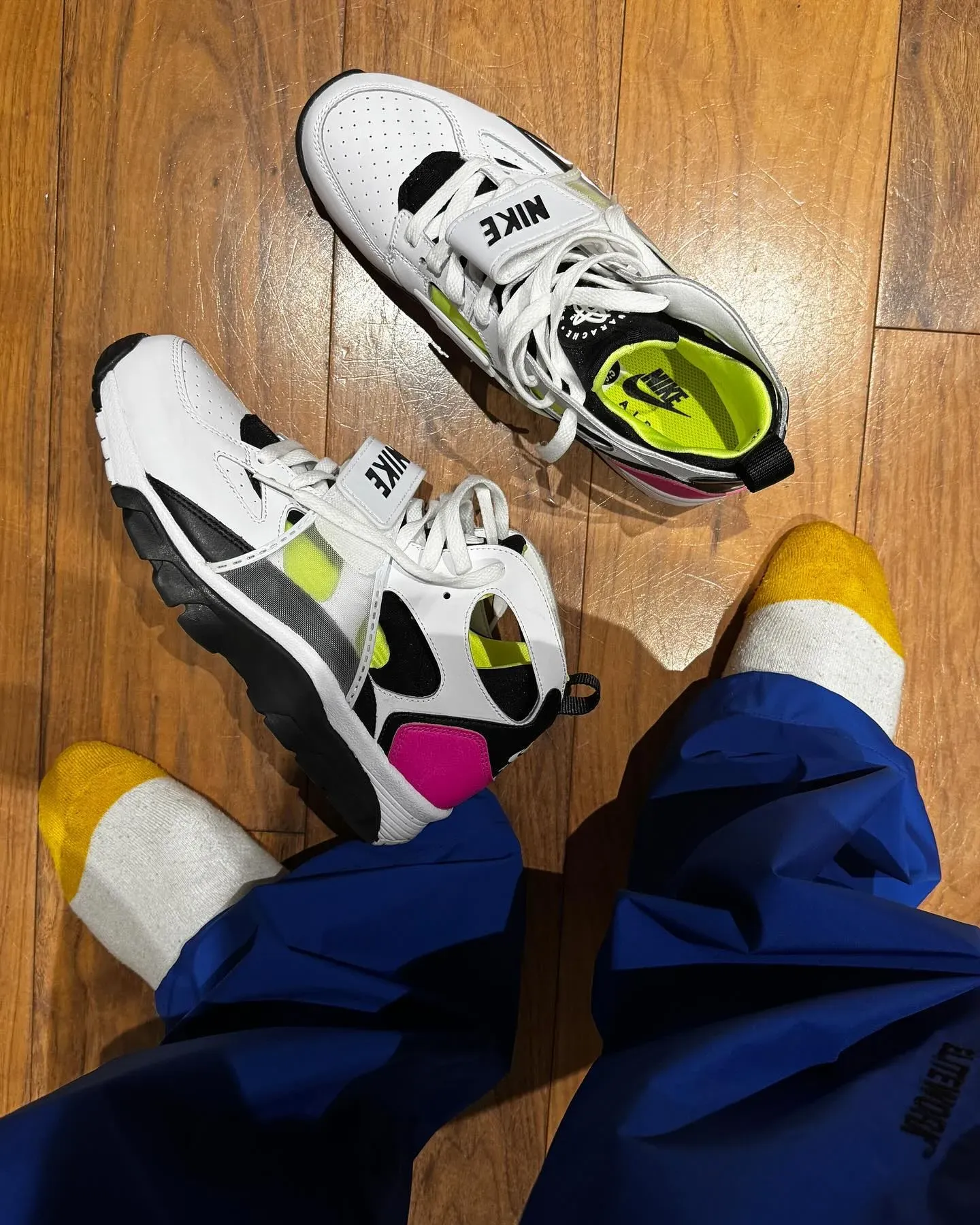 corteiz nike air trainer huarache 2024