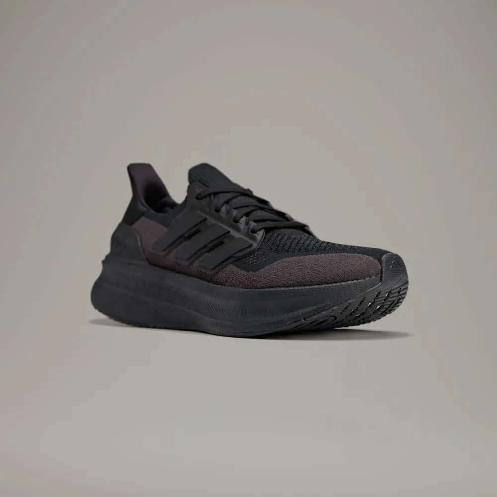 000000_adidas-Y-3-Ultra-Boost-5_BLACK-CARBON_JP7438_img2