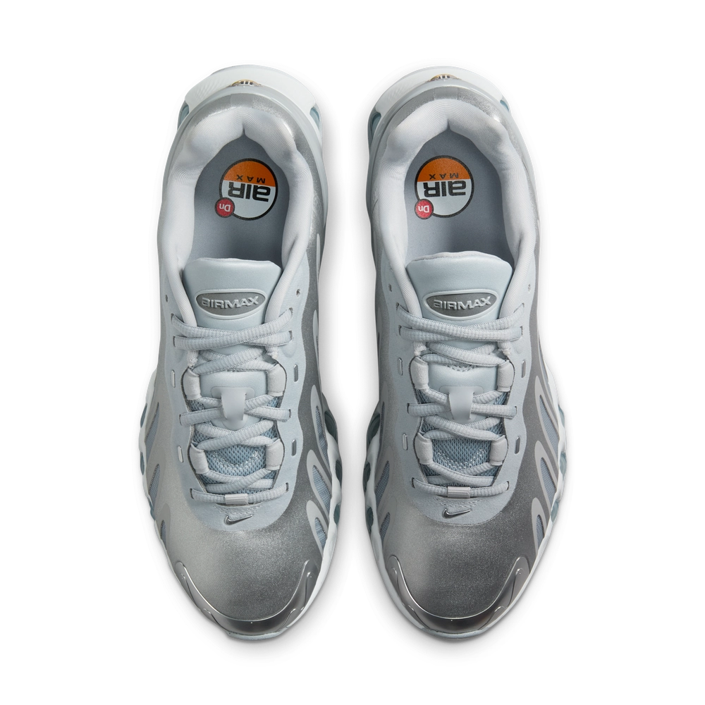 B3BBBF_Nike-Air-Max-Dn8-WMNS_METALLIC-SILVER_HF5509-001_img3