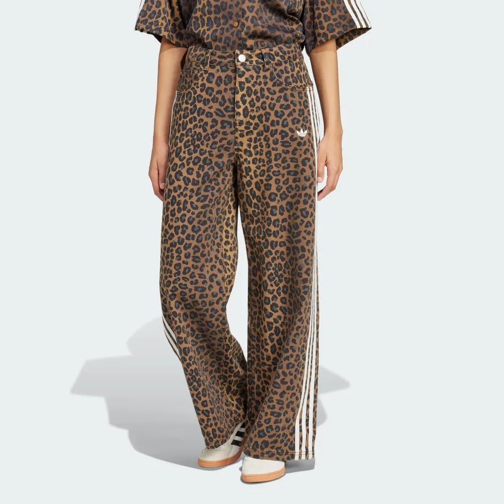 645247_adidas-Originals-Denim-Loose-Joggers_LEOPARD-BRONZE-STRATA_KA2680_img0