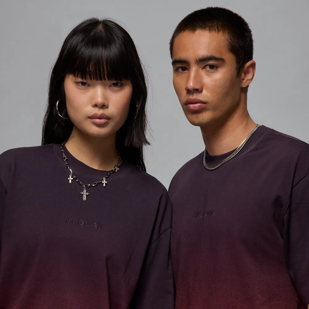 000000_Air-Jordan-85-Gradient-T-Shirt_BLACK_HJ2316-045_img2