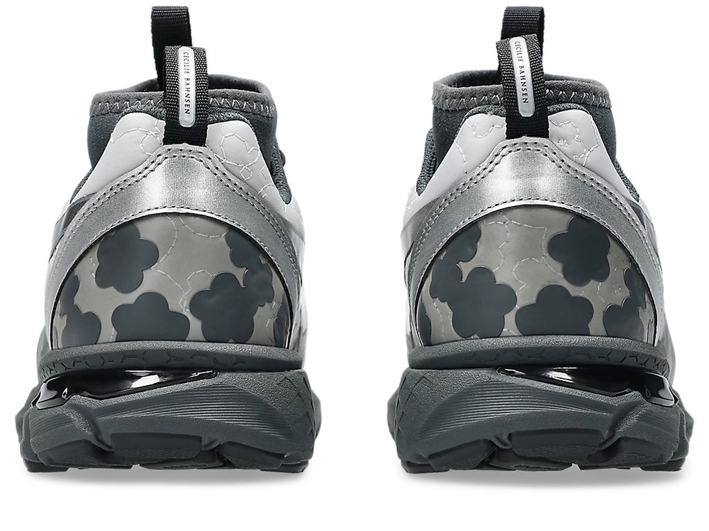 AEA39E_Cecilie-Bahnsen-x-Asics-Gel-Terrain-MT_PURE-SILVER_1203A535-020_img3