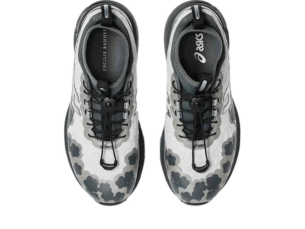 AEA39E_Cecilie-Bahnsen-x-Asics-Gel-Terrain-MT_PURE-SILVER_1203A535-020_img4