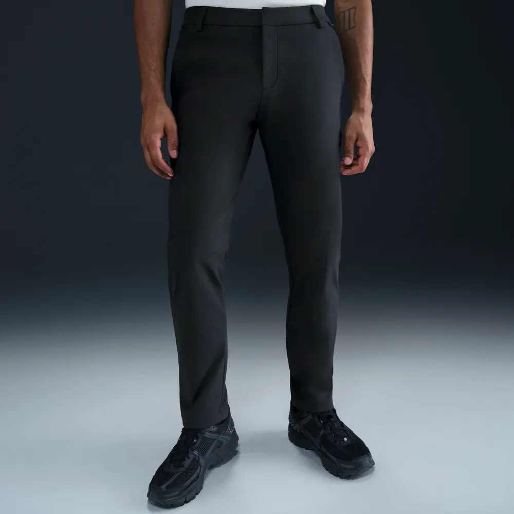 000000_Nike-24.7-PerfectStretch-Dri-FIT-Slim-Chino-Pants_BLACK_HQ6918-010_img1