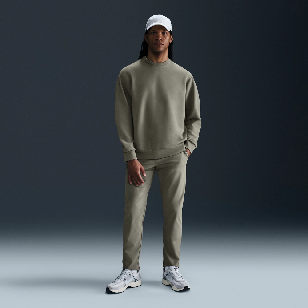 636055_Nike-24.7-PerfectStretch-Dri-FIT-Slim-Chino-Pants_LIGHT-ARMY_HQ6918-320_img0