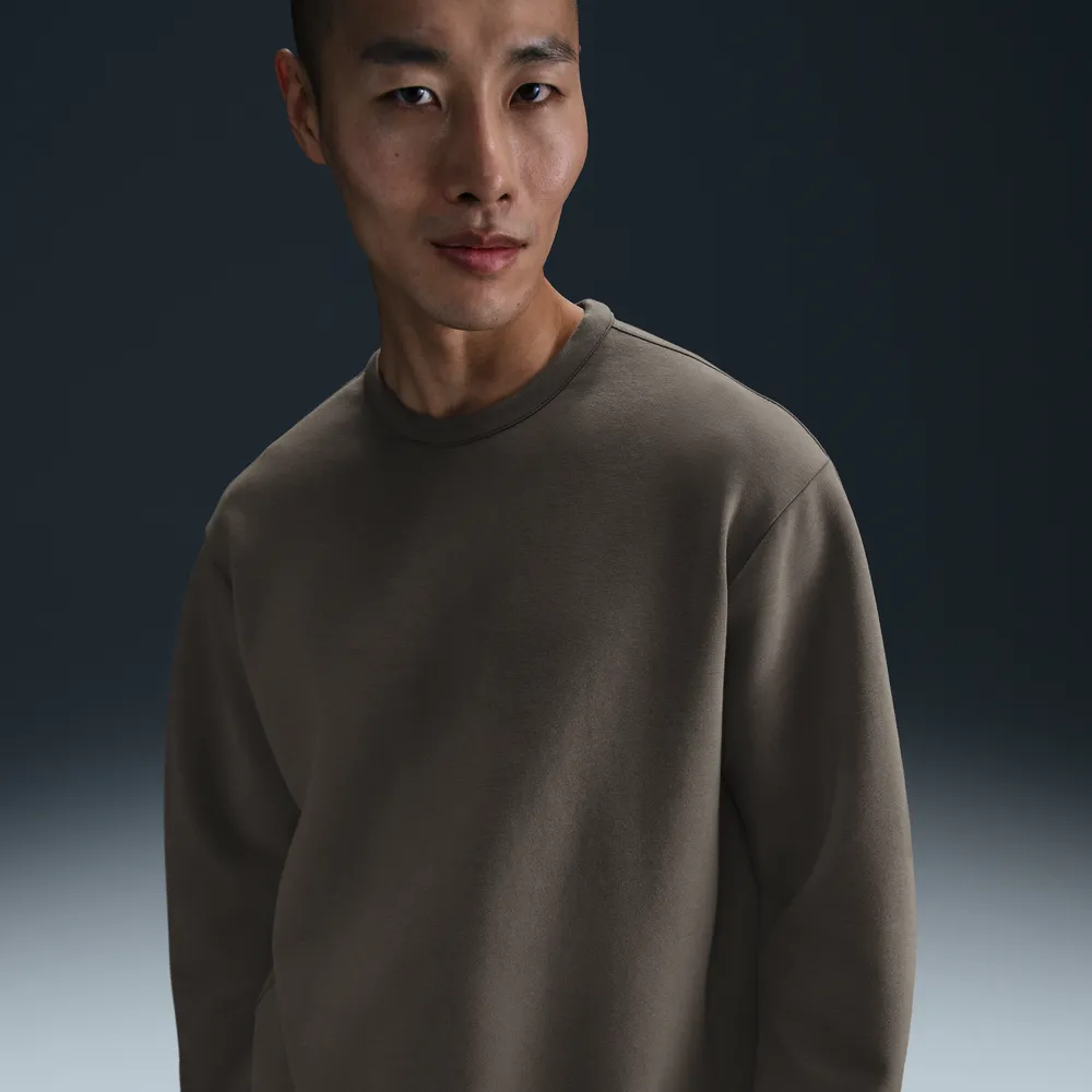 635A53_Nike-24.7-ImpossiblySoft-Crewneck_CAVE-STONE_HQ6964-289_img0