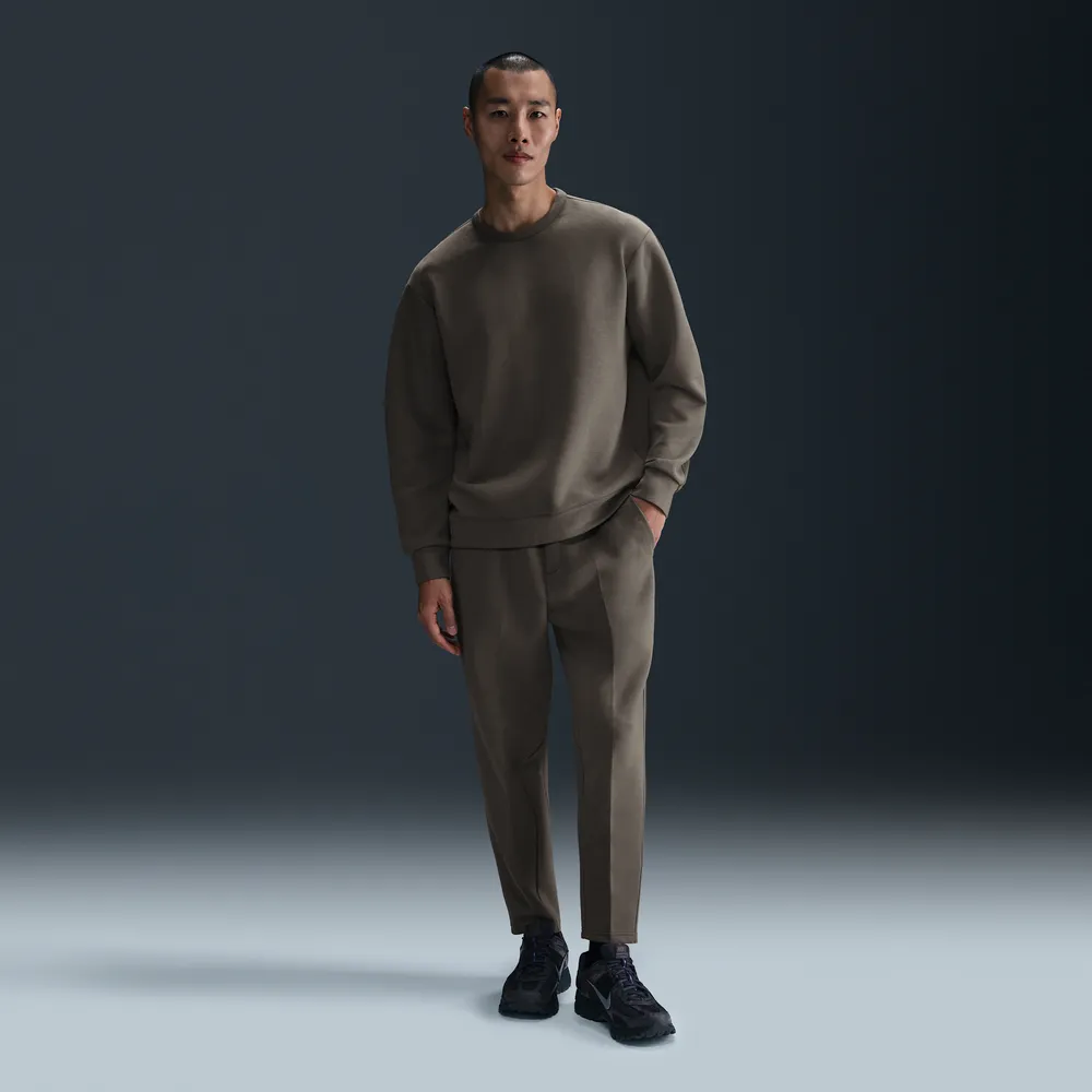 635A53_Nike-24.7-ImpossiblySoft-Crewneck_CAVE-STONE_HQ6964-289_img3