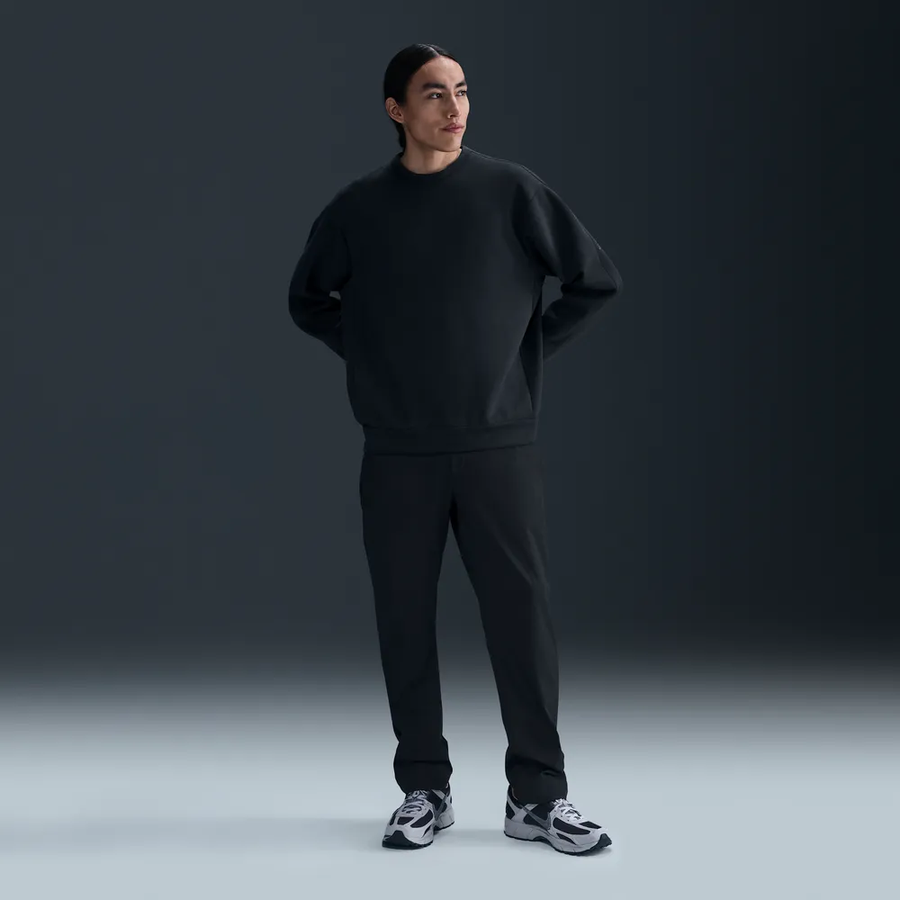 000000_Nike-24.7-ImpossiblySoft-Crewneck_BLACK_HQ6964-010_img3