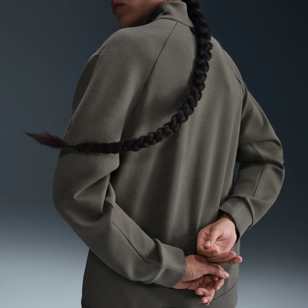 615D58_Nike-24.7-ImpossiblySoft-Dri-FIT-Half-Zip-Sweatshirt_CAVE-STONE_HQ6953-289_img2