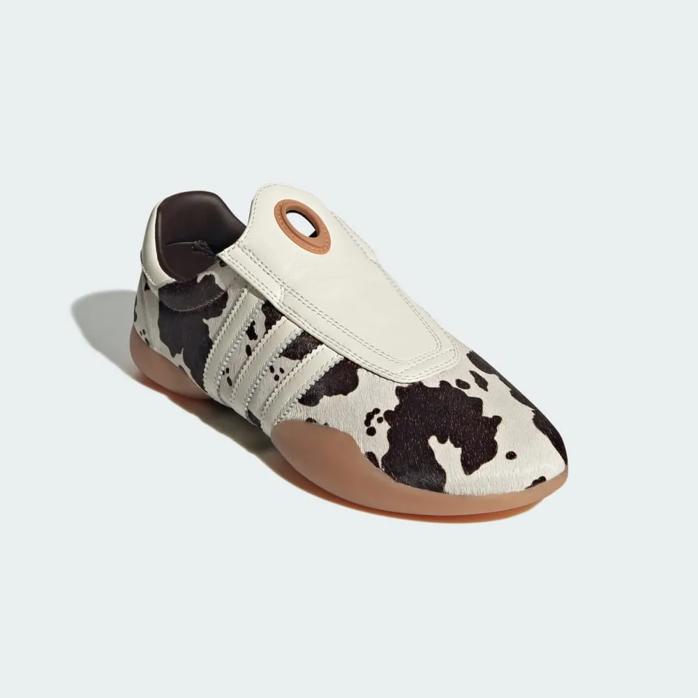 28201D_adidas-Taekwondo-Mei_COW-PRINT_JS0297_img2