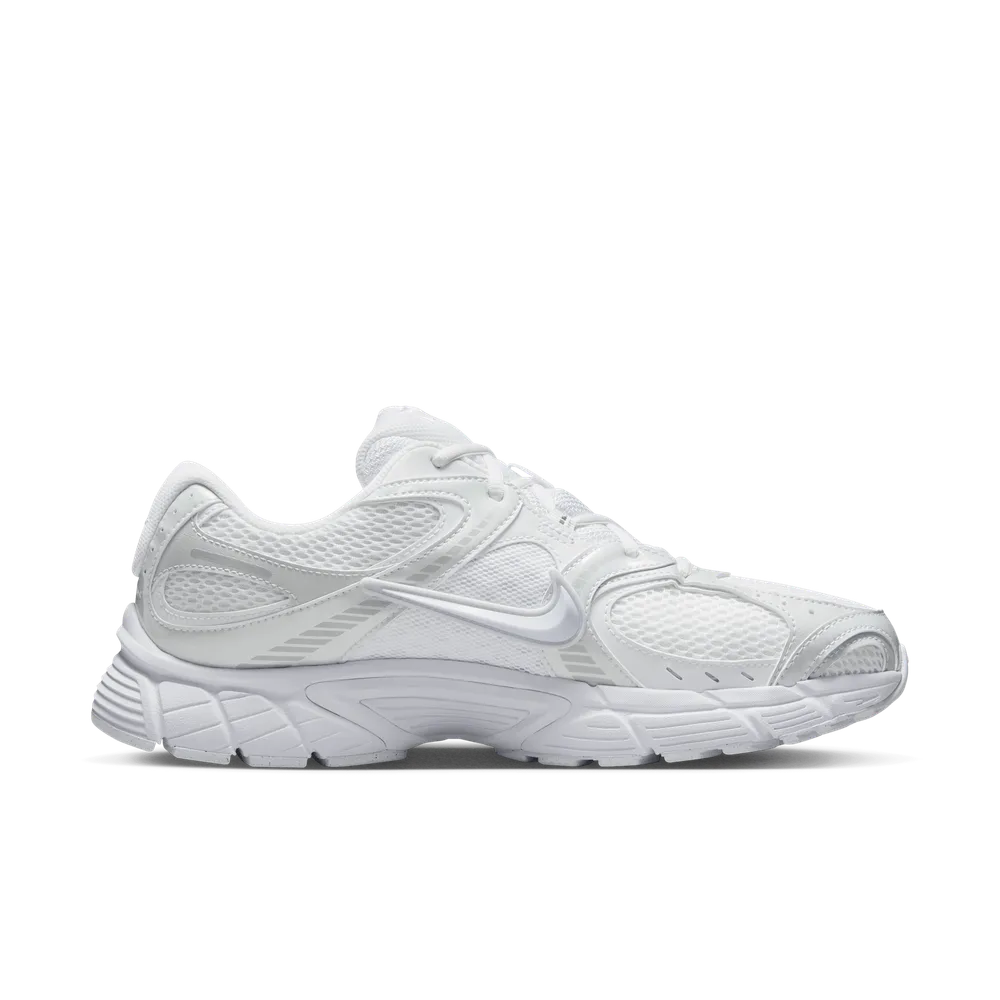 C0C2C1_Nike-V5-RNR_TRIPLE-WHITE_HJ5228-101_img2
