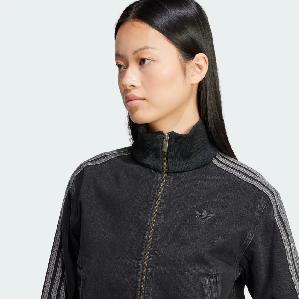 000000_adidas-Adicolor-Denim-Track-Jacket-WMNS_TRUE-BLACK-DENIM_JD3110_img3