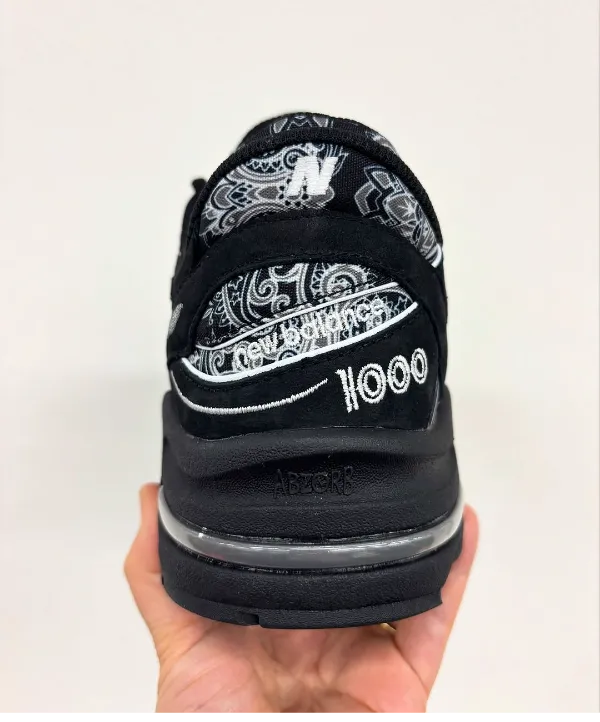 atmos x New Balance 1000  BANDHNU