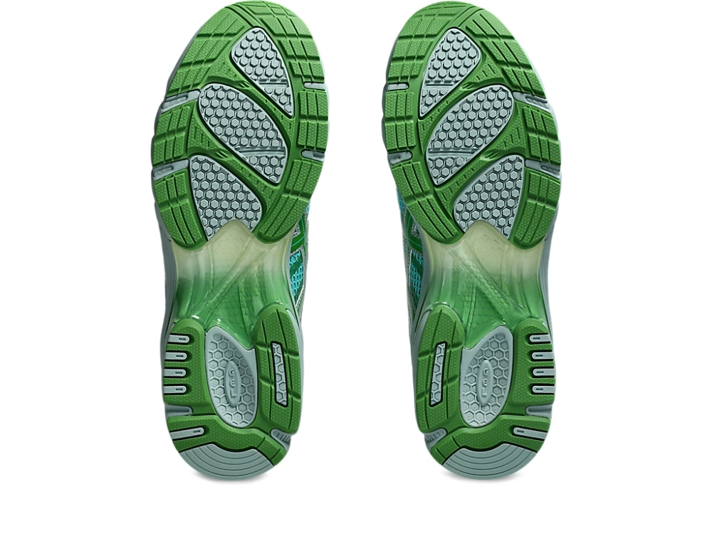 1DAB3C_ASICS-UB9-S-Gel-DS-Trainer-14_WATERFALL_1203A606-300_img5