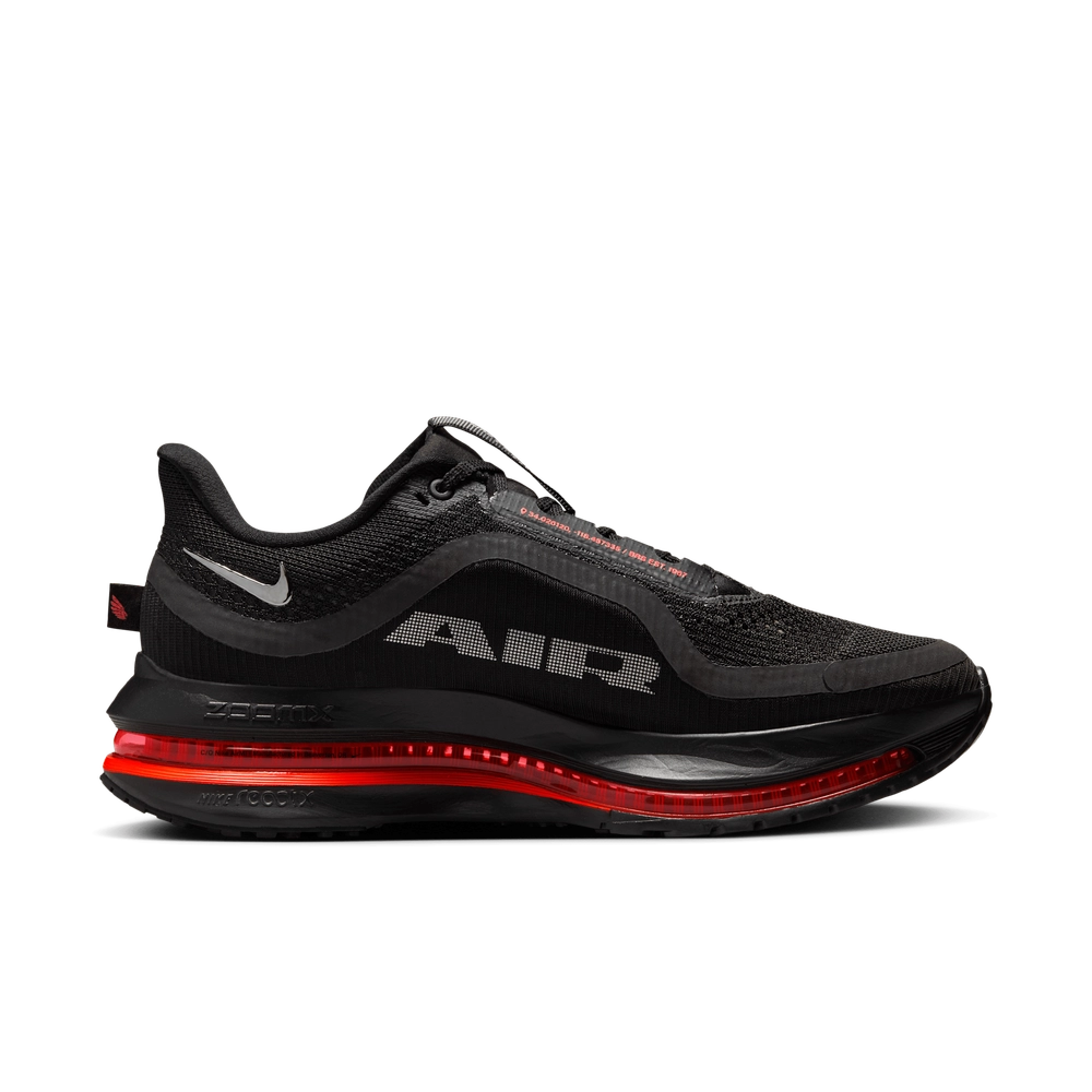 000000_Nike-Pegasus-PRM-WMNS_BLACK-BRIGHT-CRIMSON_HQ2593-003_img2