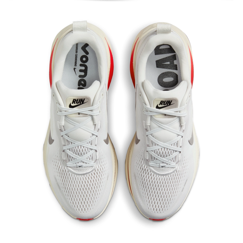 A92D28_Nike-Vomero-18_SIREN-RED_HM6803-001_img3