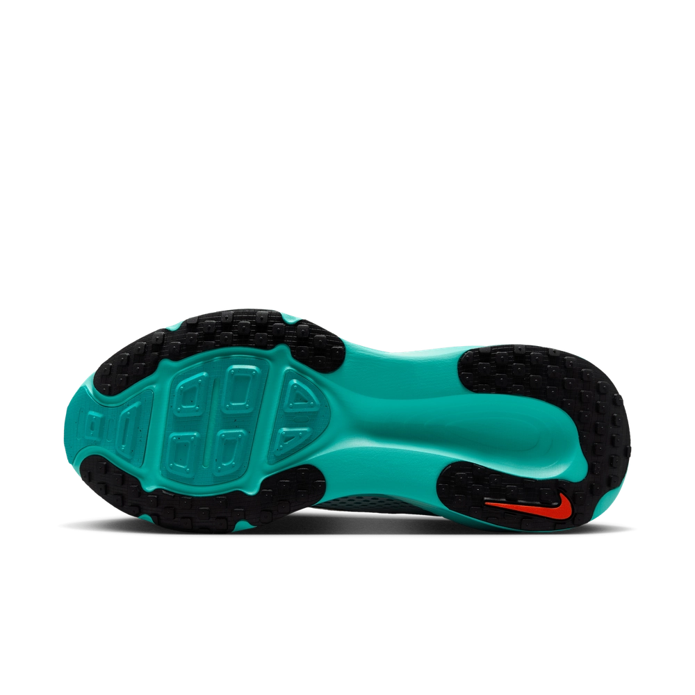 39ACA0_Nike-Vomero-18_DUSTY-CACTUS_HM6803-103_img1