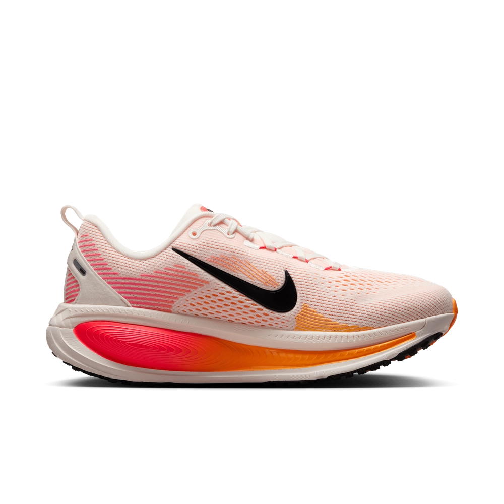 D90E2D_Nike-Vomero-18-WMNS_BRIGHT-CRIMSON_HM6804-100_img2