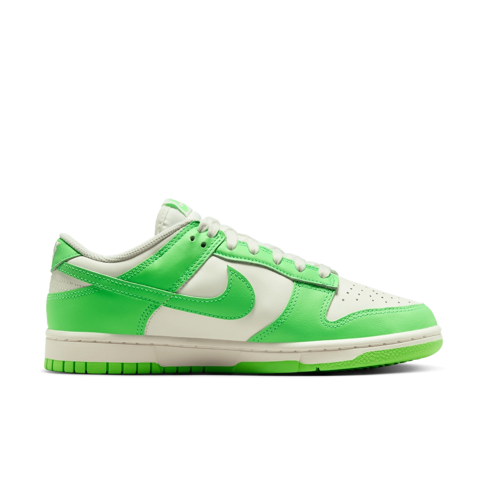 44C04D_Nike-Dunk-Low-WMNS_GREEN-STRIKE_HV0842-133_img2