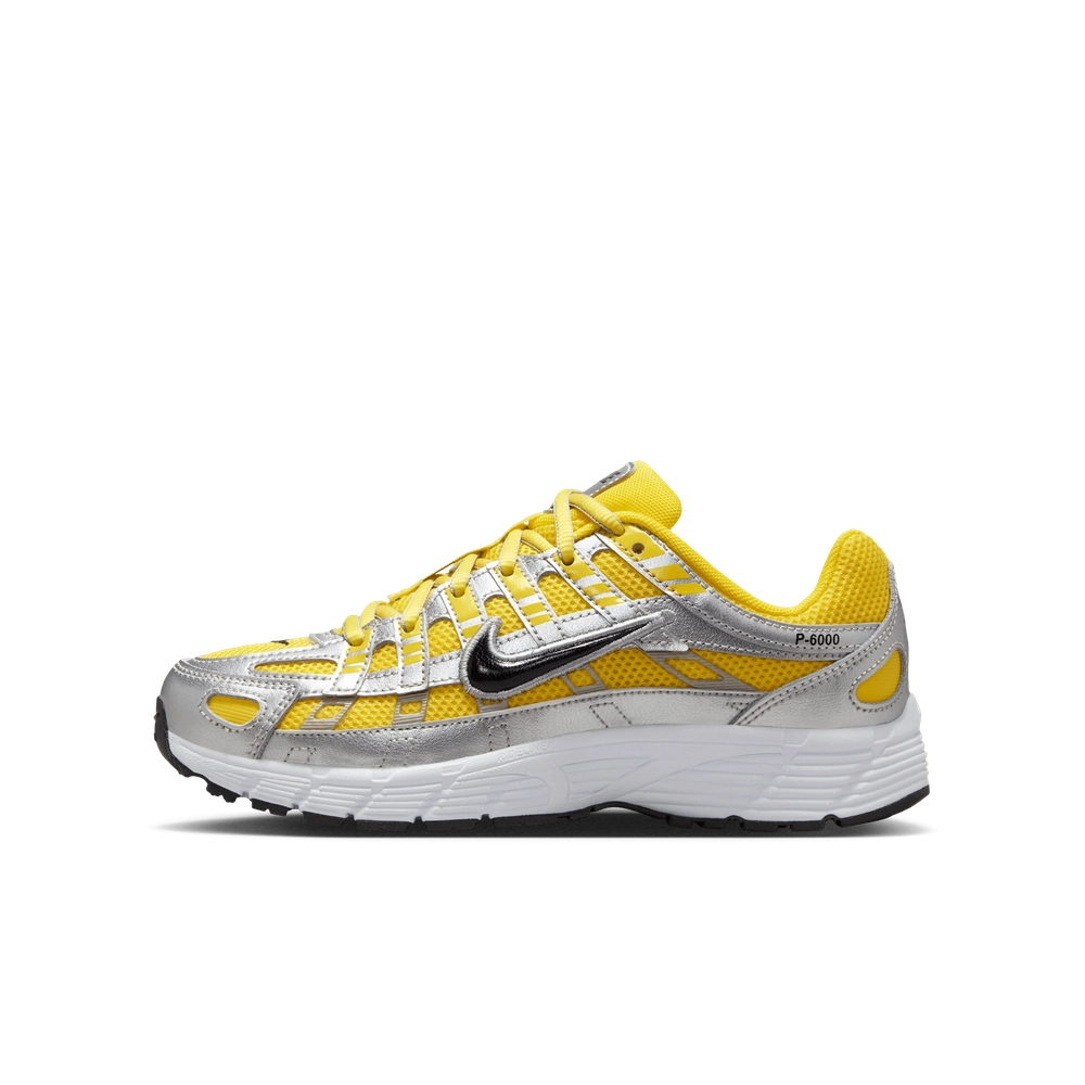 DEC52A_Nike-P-6000-GS_LIGHTNING-METALLIC-SILVER_HV5064-701_img0