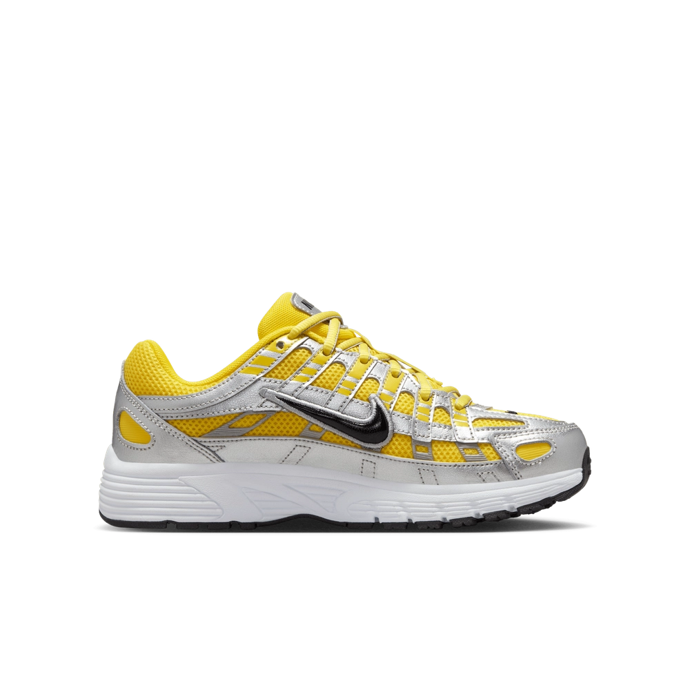DEC52A_Nike-P-6000-GS_LIGHTNING-METALLIC-SILVER_HV5064-701_img2