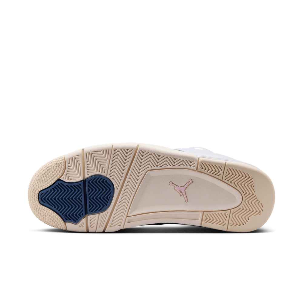 414C68_Air-Jordan-4-RM-Bleu-Diffus-Ashen-Slate_DIFFUSED-BLUE-ASHEN-SLATE_FQ7939-101_img1