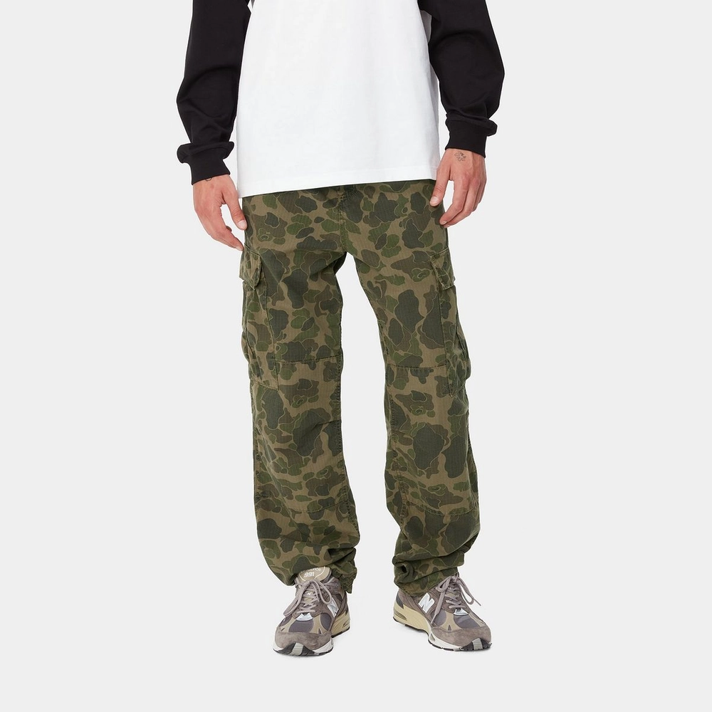 52513b_Carhartt-WIP-Duck-Cargo-Pant_CAMO-DUCK-OFFICE-GREEN_I0342492MQGD_img3