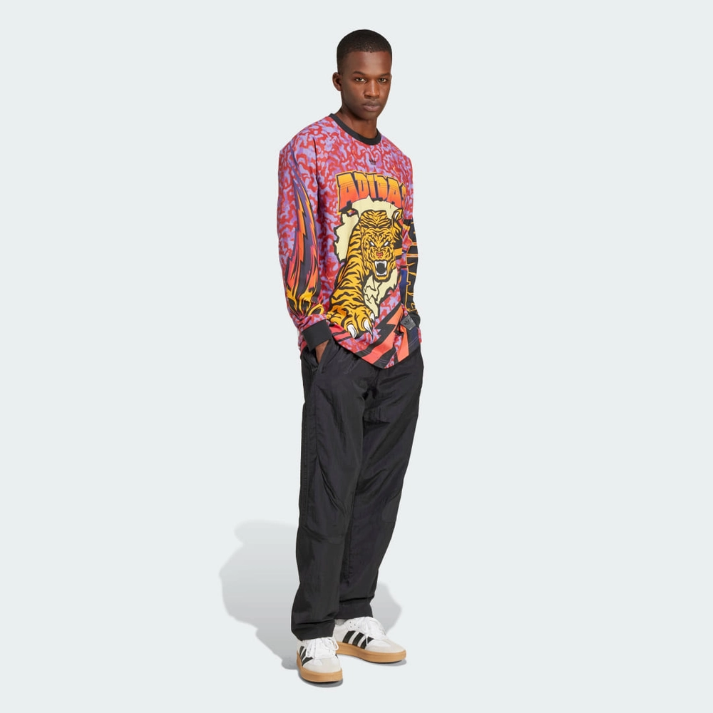 d37b94_adidas-Adilenium-Season-3-Long-Sleeve-Graphic-T-Shirt_MULTI_JX1702_img4