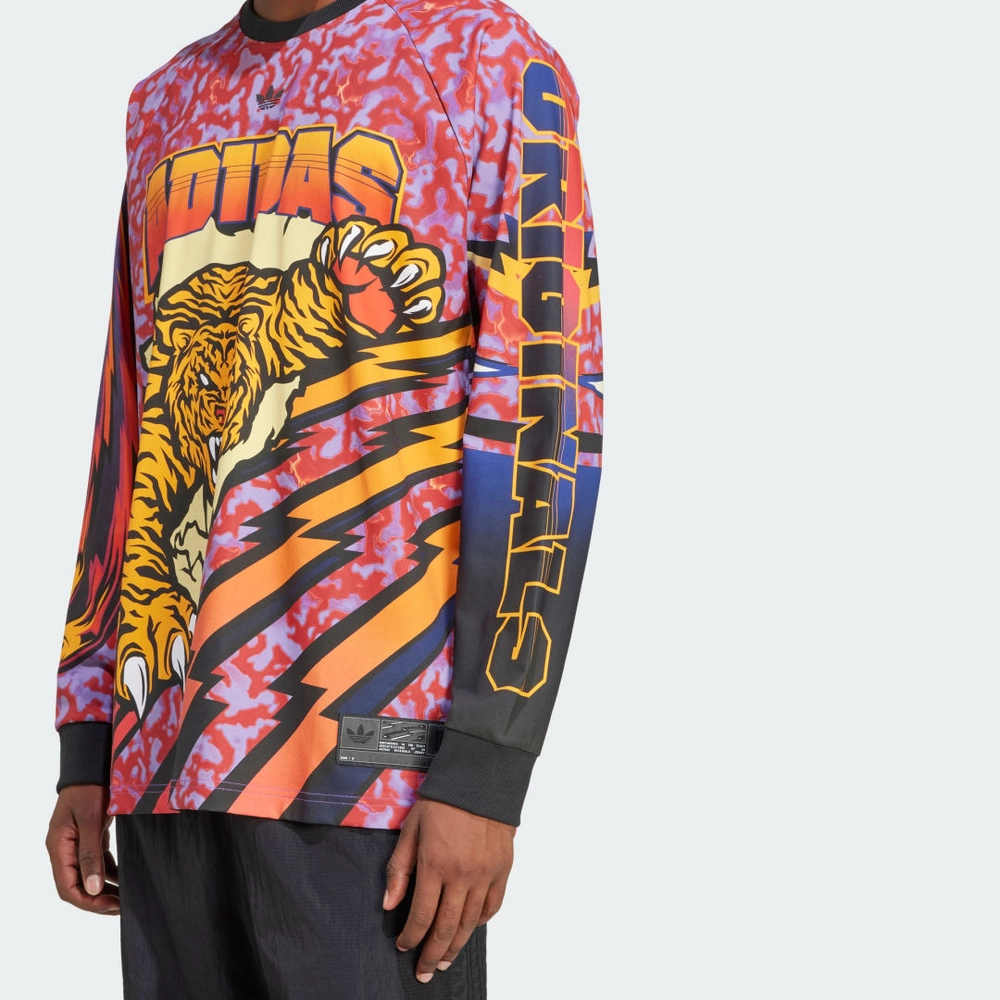 d37b94_adidas-Adilenium-Season-3-Long-Sleeve-Graphic-T-Shirt_MULTI_JX1702_img5