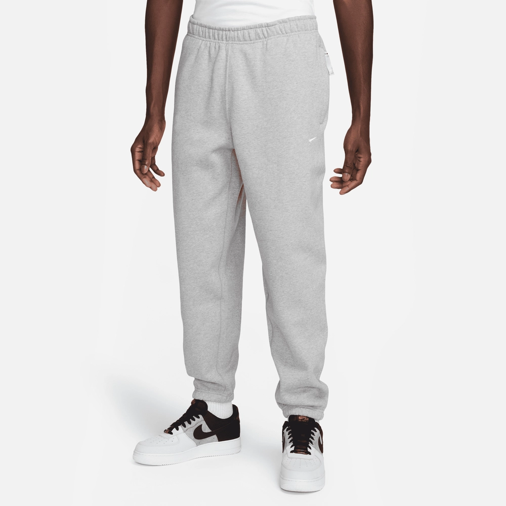 c4c4c4_Nike-Solo-Swoosh-Fleece-Pants_DARK-GREY-HEATHER_DX1364-063_img1